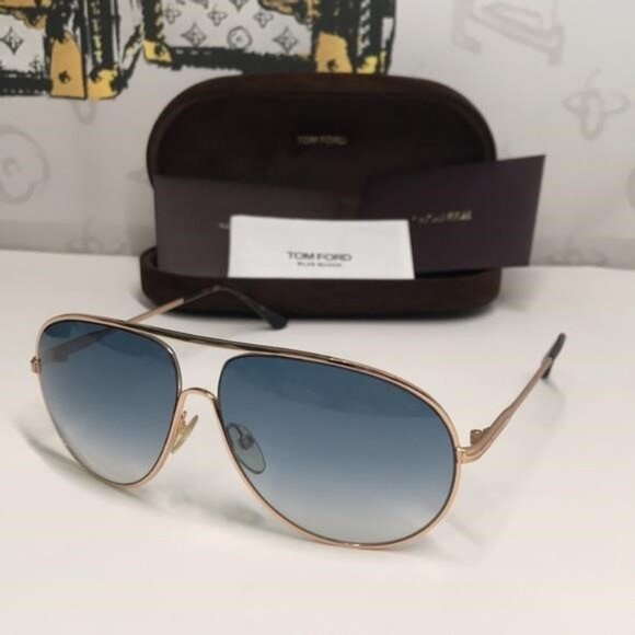 Tom Ford TF450 28P “Cliff” Aviator Sunglasses – Rose Gold / Gradient Blue - Picture 1 of 11